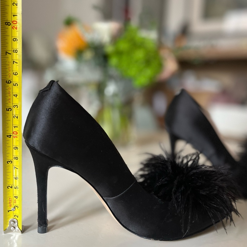 Sam Edelman black 4-inch heels, satin, feather on the toes